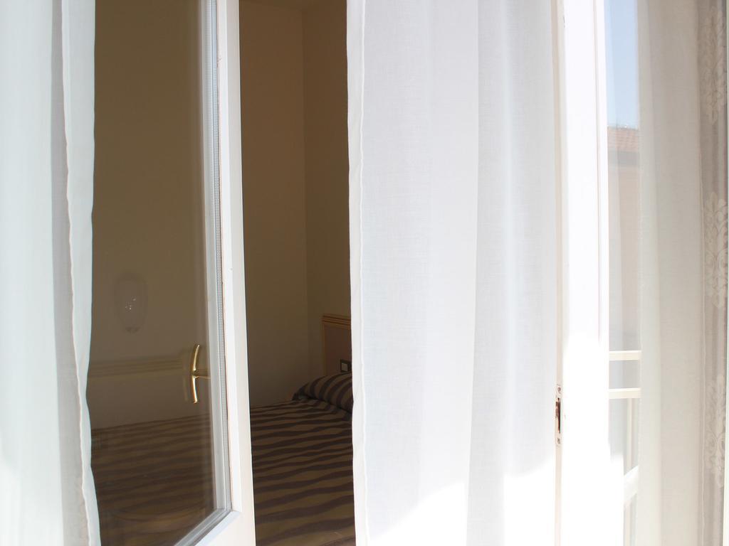 רימיני Hotel Marina חדר תמונה